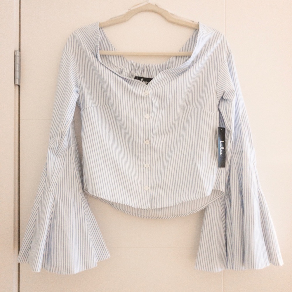 NEW Lulus off the shoulder bell sleeve